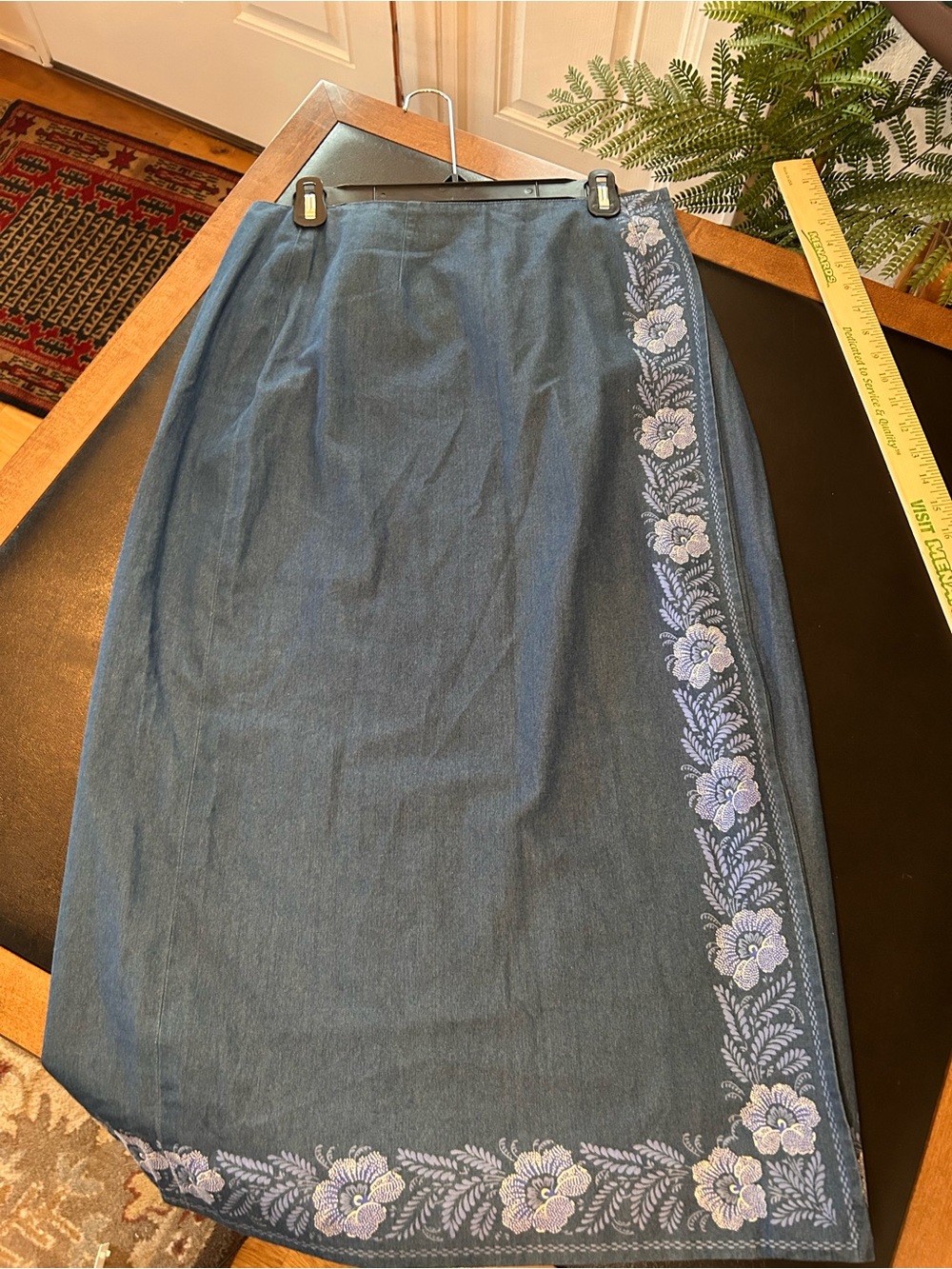 Talbots Embroidered Denim Blue Women's Midi Skirt